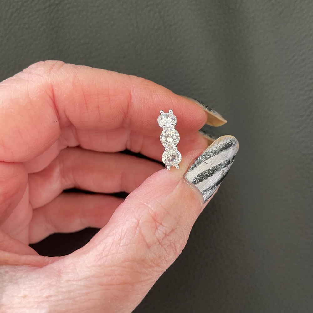 3.00 Ct Round VVS1 Moissanite 3 Stone Earrings WOW